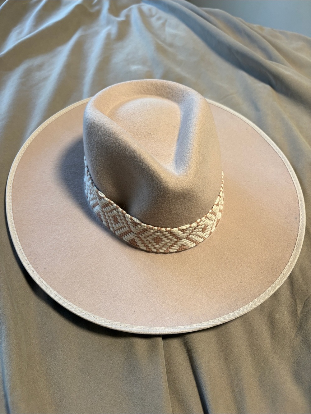 Wide-Brim Felt Fedora Hat with Woven Band - Beige